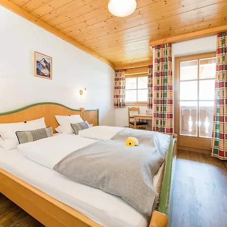 Lägenhetshotell Feriengut Hasenau 4*