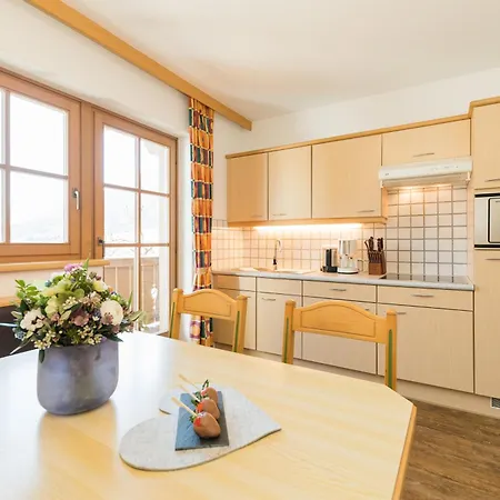 Lägenhetshotell Feriengut Hasenau 4*