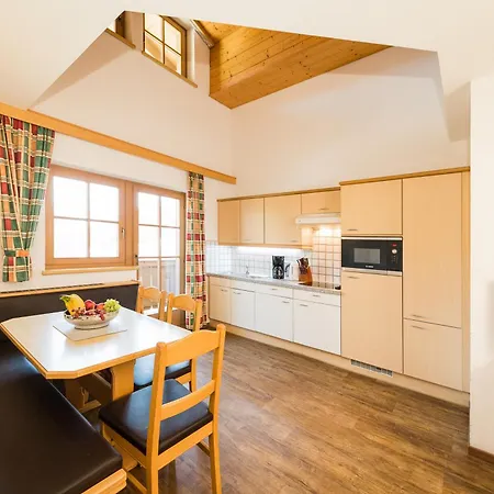 Aparthotel Feriengut Hasenau