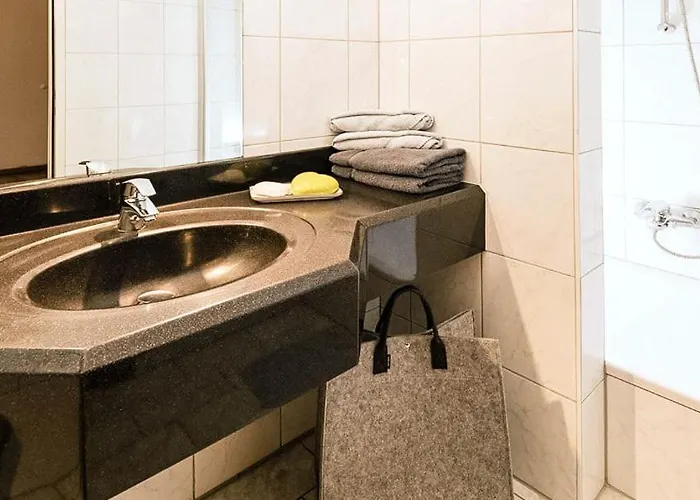 מלון דירות Feriengut Hasenau 4*